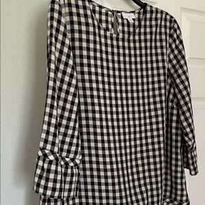 J. Jill Black & White Check Blouse w/contrast soft ruffle cuffs & contrast hem